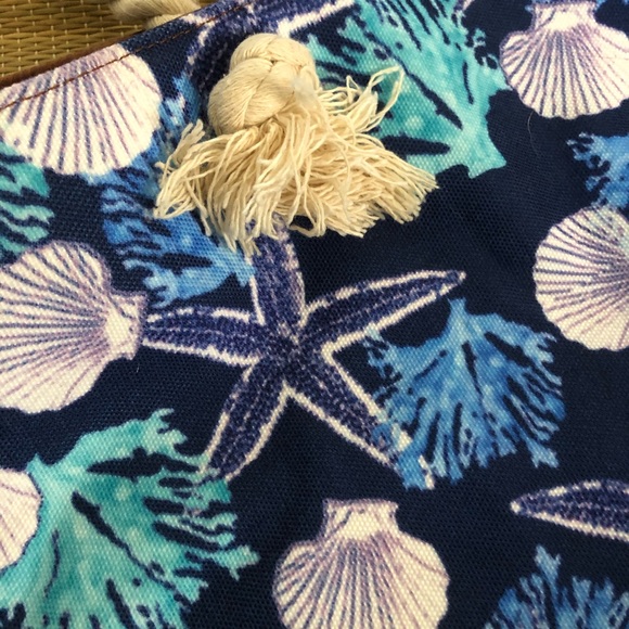 Under One Sky Beach Bag Seashell Print